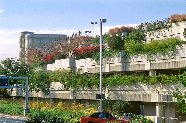 Parking garage at Reagan National Airport, Washington, DC. Oehme, van Sweden & Assoc.