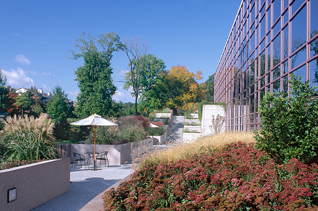 Freddie Mac corporate HQ, McLean, VA. Oehme, van Sweden & Assoc.