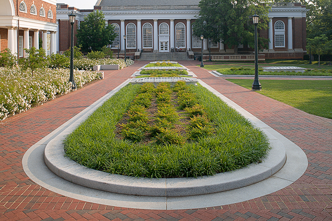 Alderman Library Quad, University of Virginia, Charlottesville, VA. Oehme, van Sweden & Assoc.