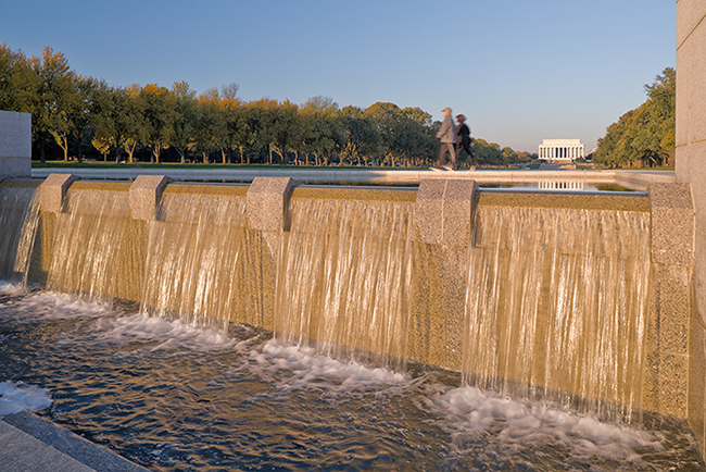 The World War II Memorial, Washington, DC. Oehme, van Sweden & Assoc.